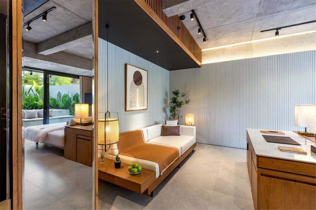 Pool-Studio_1000x667__3.jpg